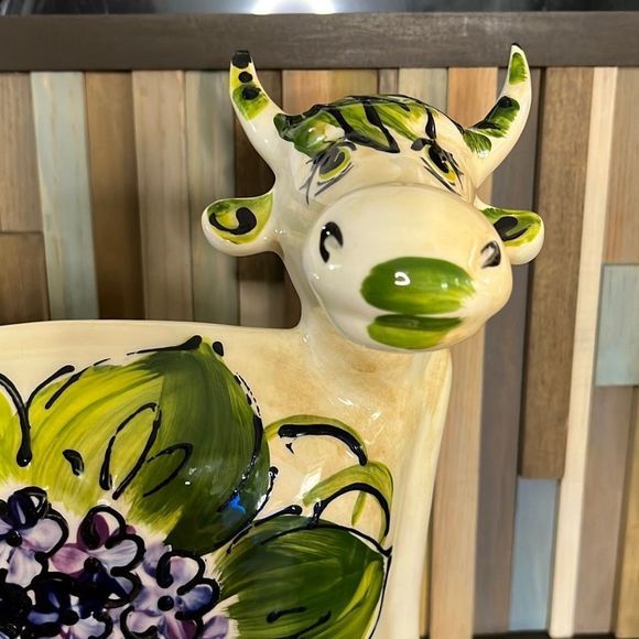 Vintage violets Turov Ceramic Hand Painted cow blooming in time for spring - Picture 2 of 13